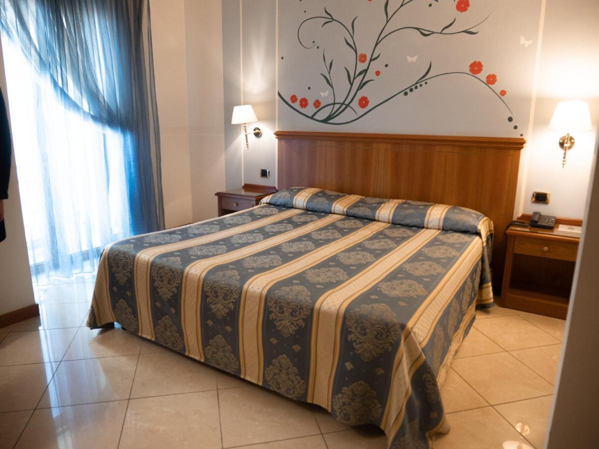 Dipendenza Hotel Londra Alessandria Exterior photo